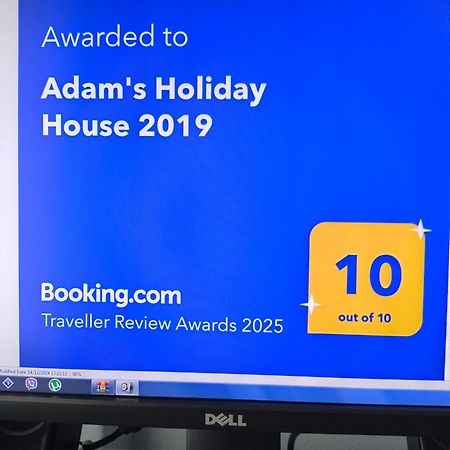 Adam'S Holiday House 2019 Karianí Kültér fotó