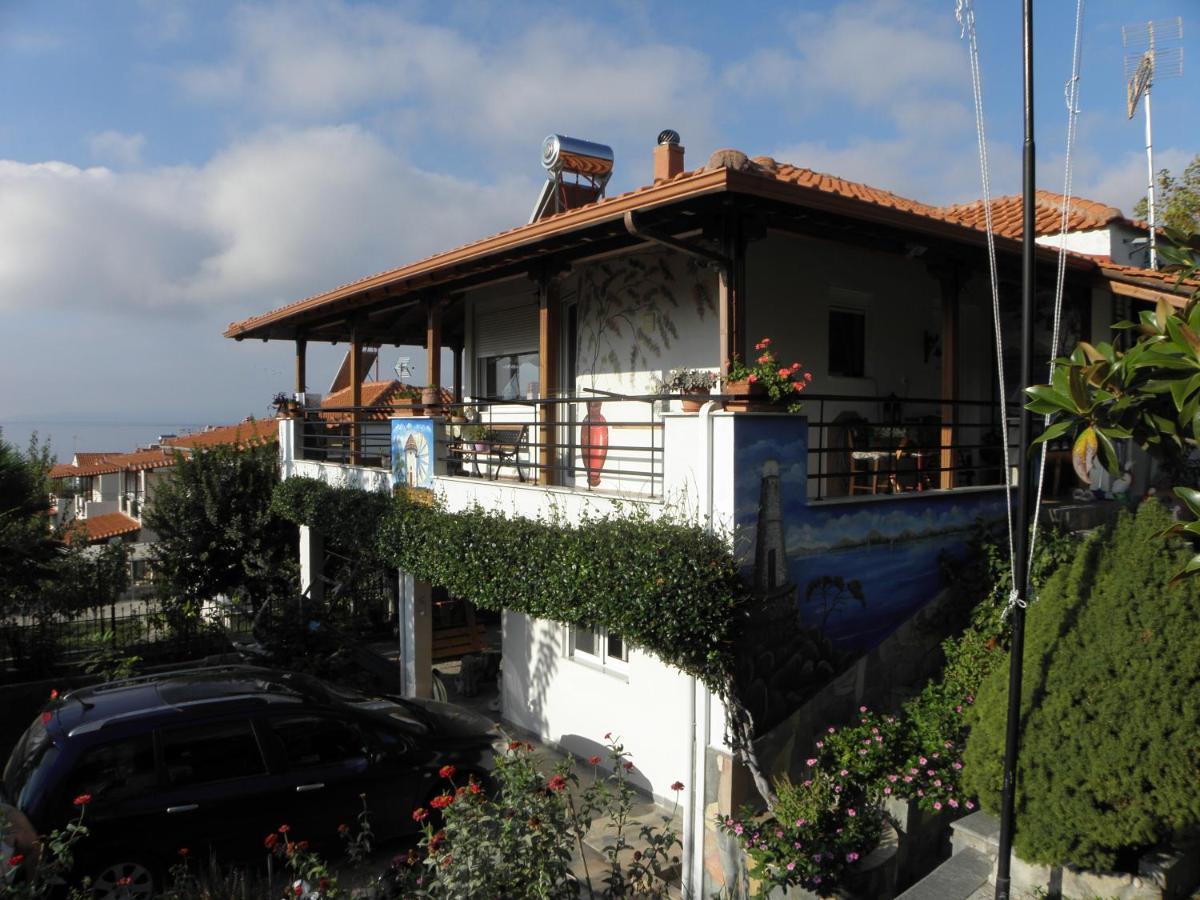 Adam'S Holiday House 2019 Karianí Kültér fotó